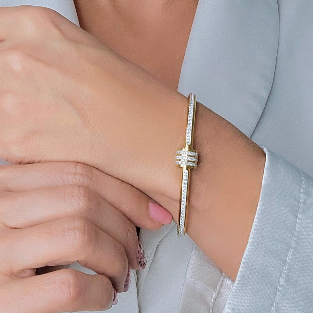 HOOP BRACELET