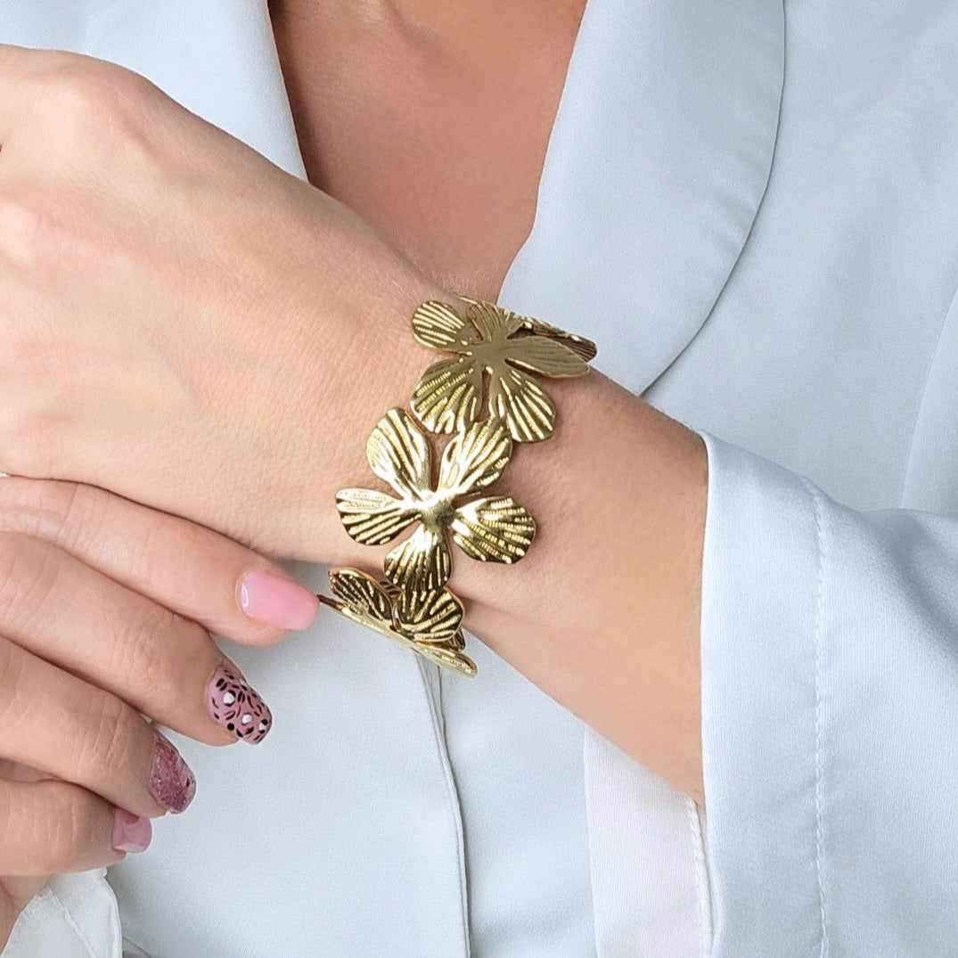 FLOWER BRACELET